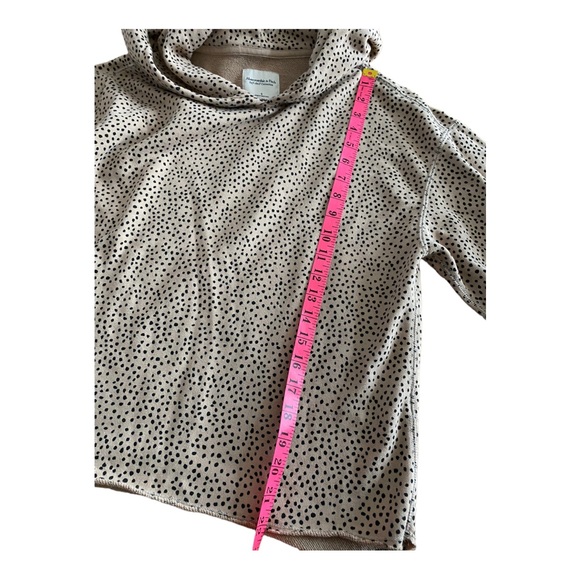 Abercrombie & Fitch Soft A & F Collection
Sweatshirt Hoodie - Picture 7 of 8